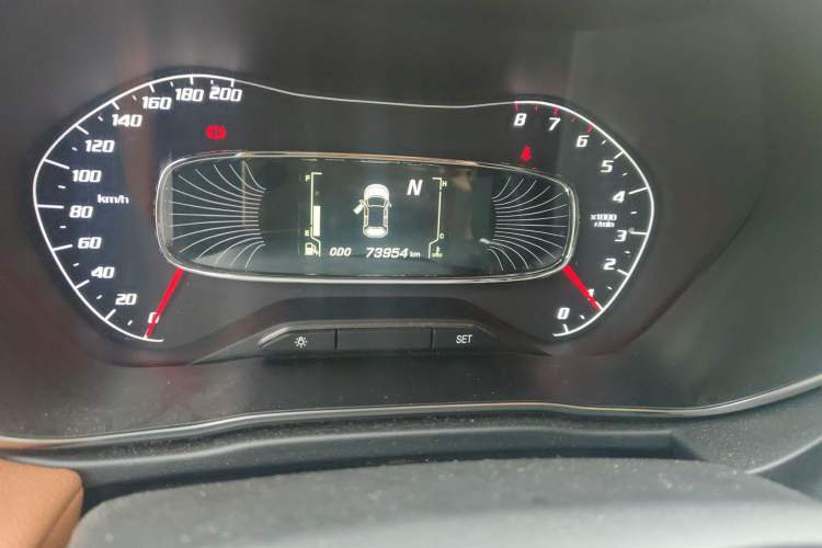 Used Baojun 510 2017 1.5L Automatic Luxury Model Odometer Close Up