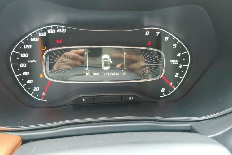 Used Baojun 510 2017 1.5L Manual Luxury Model Odometer Close Up