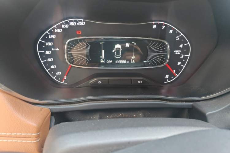 Used Baojun 510 2017 1.5L Automatic Luxury Model Odometer Close Up