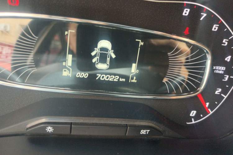 Used Baojun 510 2017 1.5L Manual Fashion Model Odometer Close Up