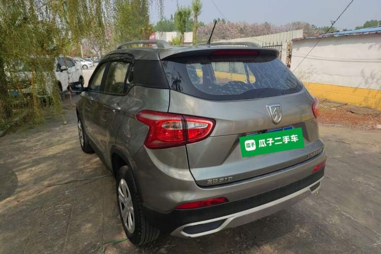 Used Baojun 510 2017 1.5L manual Comfort trim Rear Left 45 Deg