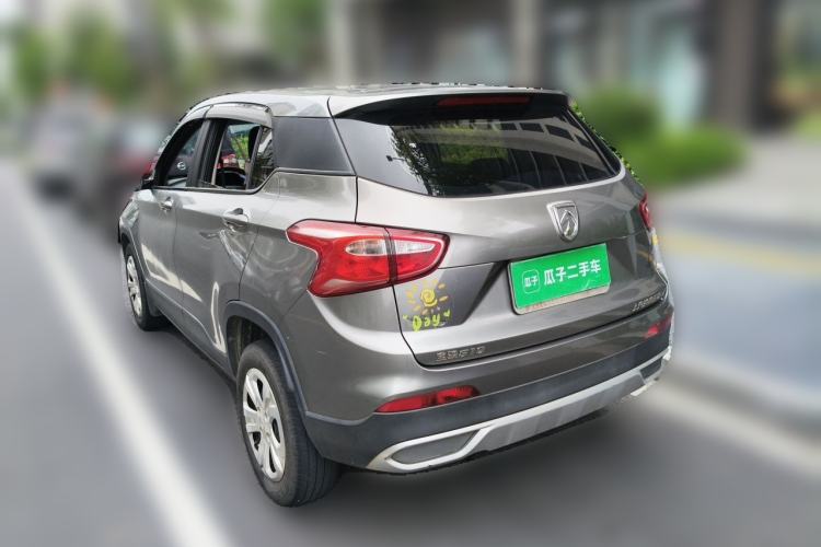 Used Baojun 510 2017 1.5L manual Comfort trim Rear Left 45 Deg