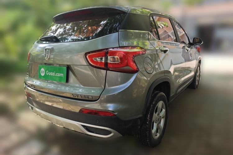 Used Baojun 510 2017 1.5L Automatic Fashion Model Rear Right 45 Deg