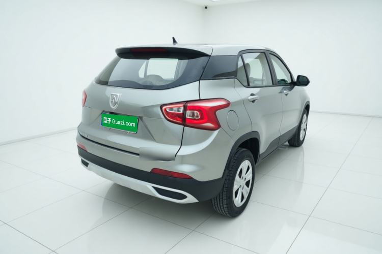 Used Baojun 510 2017 1.5L manual Comfort trim Rear Right 45 Deg
