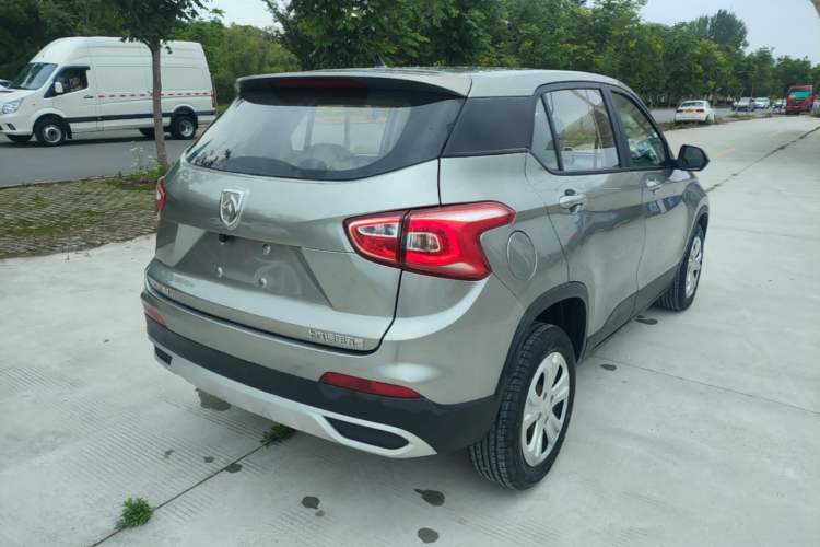 Used Baojun 510 2017 1.5L manual Comfort trim Rear Right 45 Deg