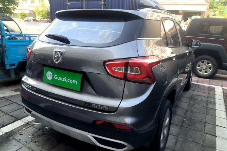 Used Baojun 510 2017 1.5L Automatic Fashion Model Rear Right 45 Deg