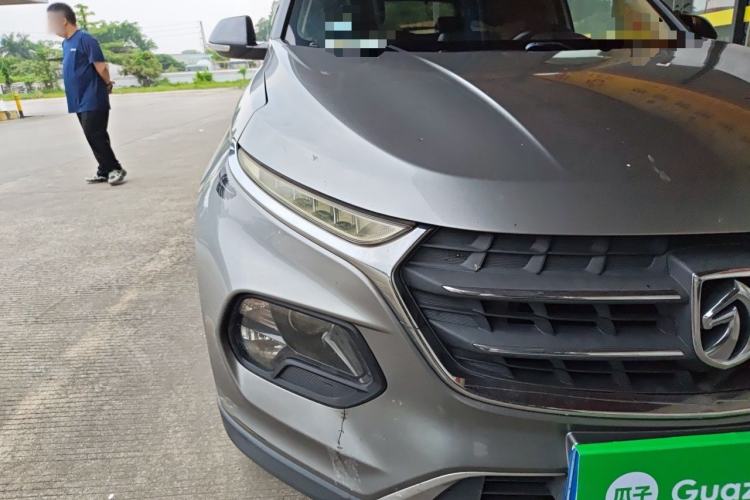 Used Baojun 510 2017 1.5L Manual Luxury Model Right Front Headlight