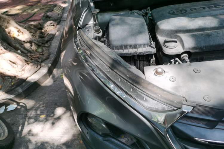 Used Baojun 510 2017 1.5L Manual Luxury Model Right Front Headlight