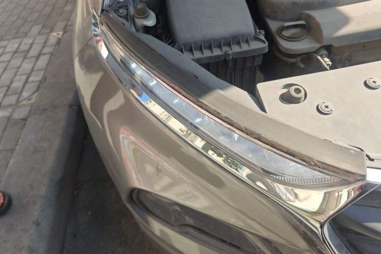 Used Baojun 510 2017 1.5L Automatic Luxury Model Right Front Headlight