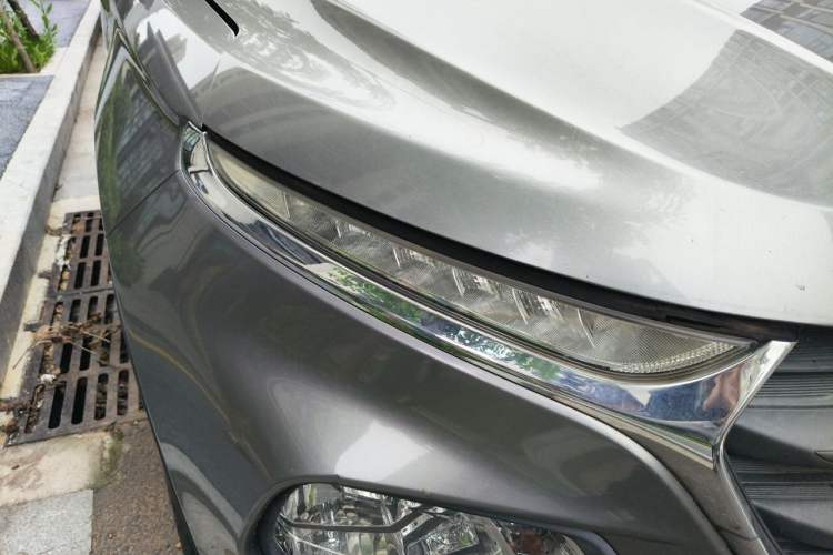 Used Baojun 510 2017 1.5L manual Comfort trim Right Front Headlight