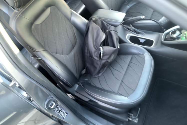 Used Baojun 510 2017 1.5L Automatic Fashion Model Right Front Seat