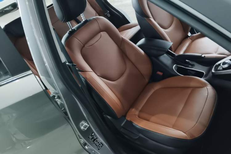 Used Baojun 510 2017 1.5L Automatic Luxury Model Right Front Seat