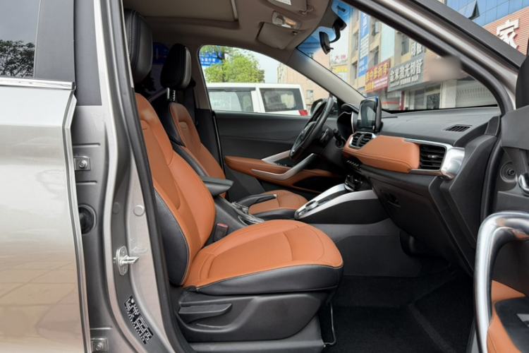 Used Baojun 510 2017 1.5L Automatic Luxury Model Right Front Seat