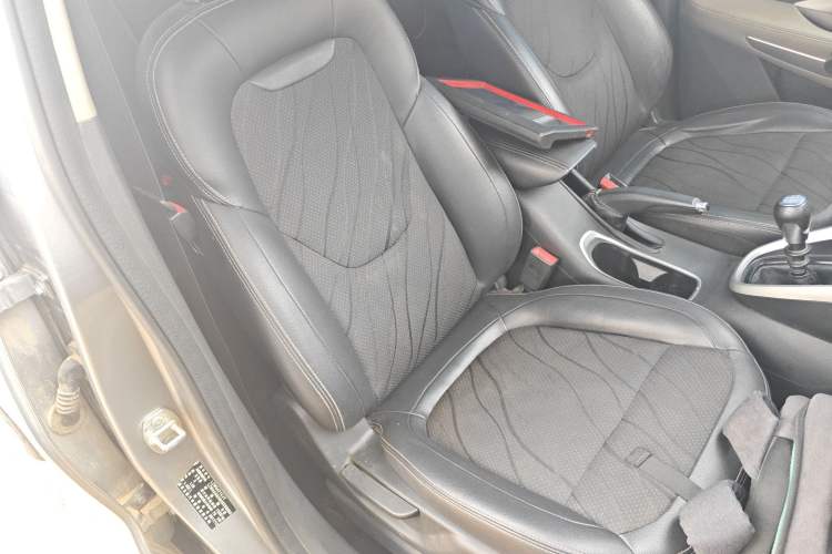 Used Baojun 510 2017 1.5L Manual Fashion Model Right Front Seat