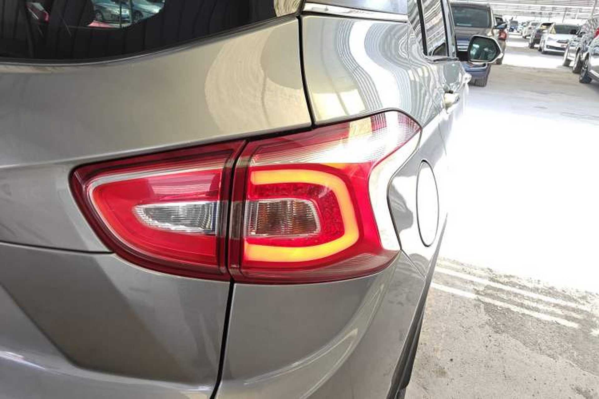 Used Baojun 510 2017 1.5L Manual Luxury Model Right Rear Taillight