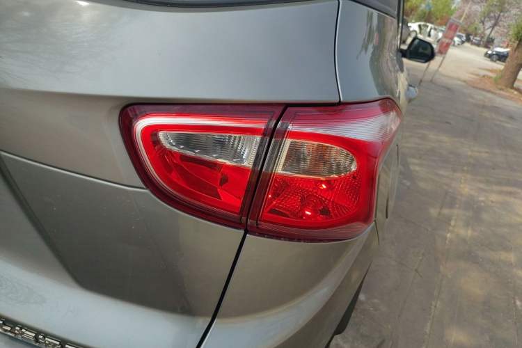 Used Baojun 510 2017 1.5L manual Comfort trim Right Rear Taillight