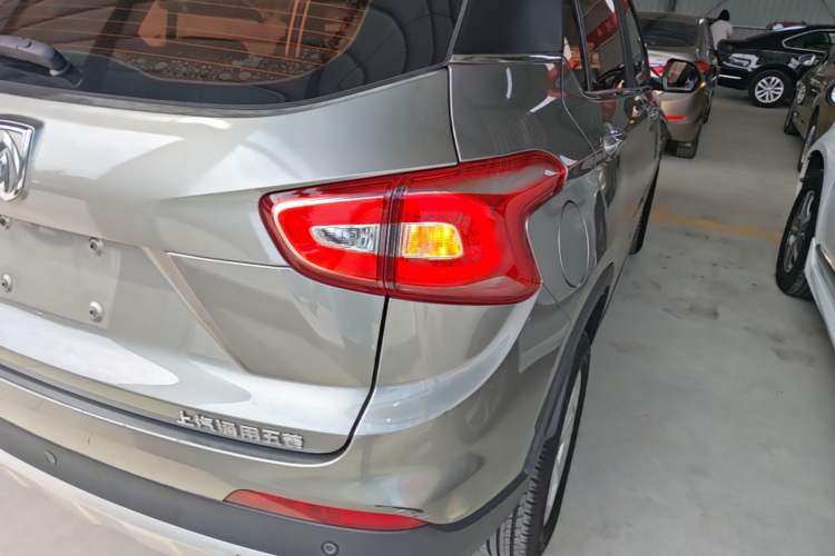 Used Baojun 510 2017 1.5L Automatic Fashion Model Right Rear Taillight