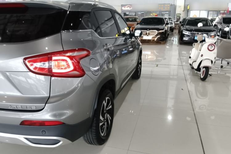 Used Baojun 510 2017 1.5L Automatic Luxury Model Right Rear Taillight
