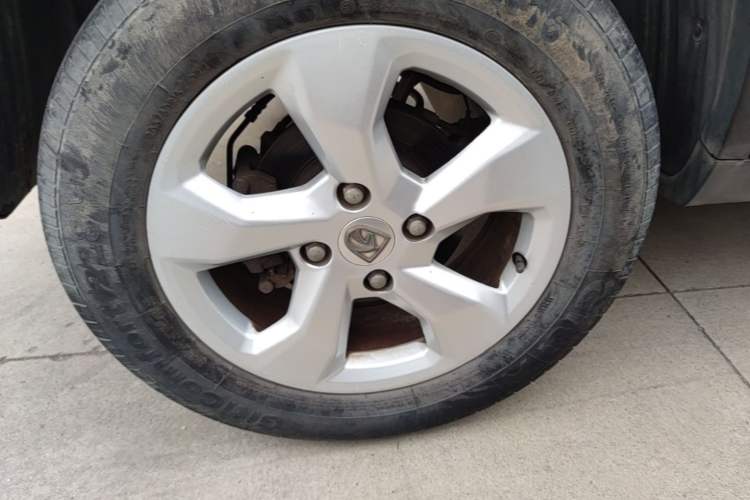 Used Baojun 510 2017 1.5L Manual Fashion Model Right Rear Wheel Hub