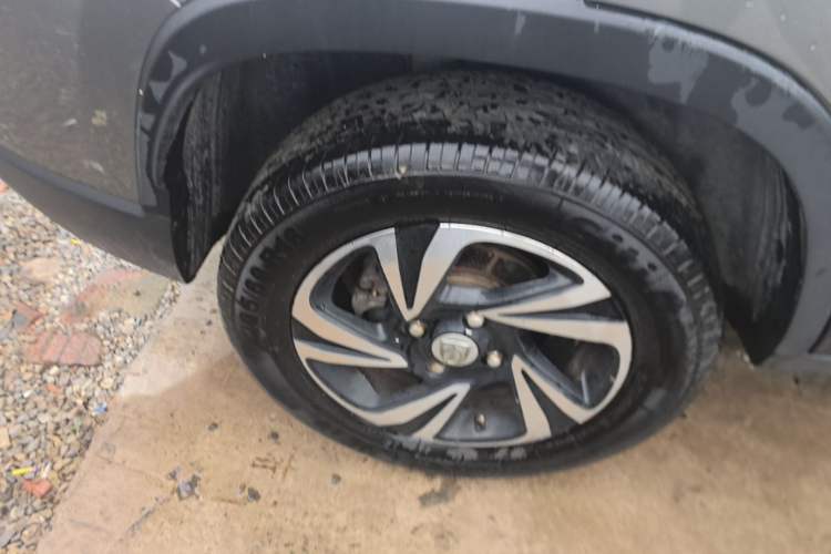 Used Baojun 510 2017 1.5L Manual Luxury Model Right Rear Wheel Hub