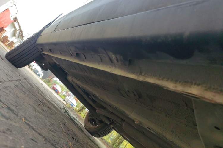 Used Baojun 510 2017 1.5L manual Comfort trim Right Side Sill