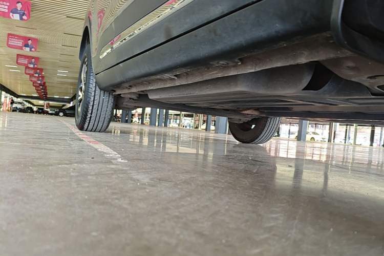 Used Baojun 510 2017 1.5L Automatic Luxury Model Right Side Sill