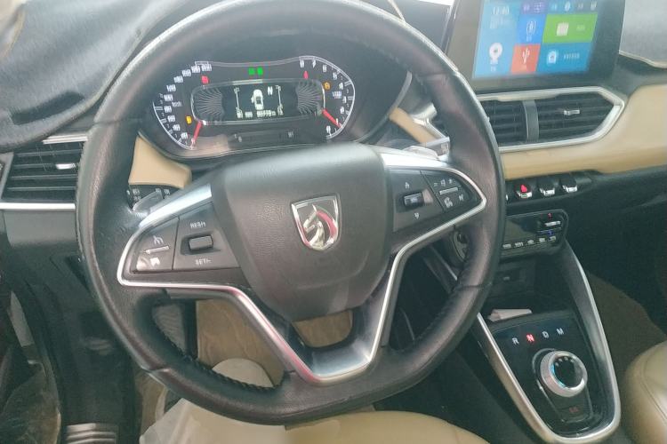 Used Baojun 510 2017 1.5L Automatic Luxury Model Steering Wheel