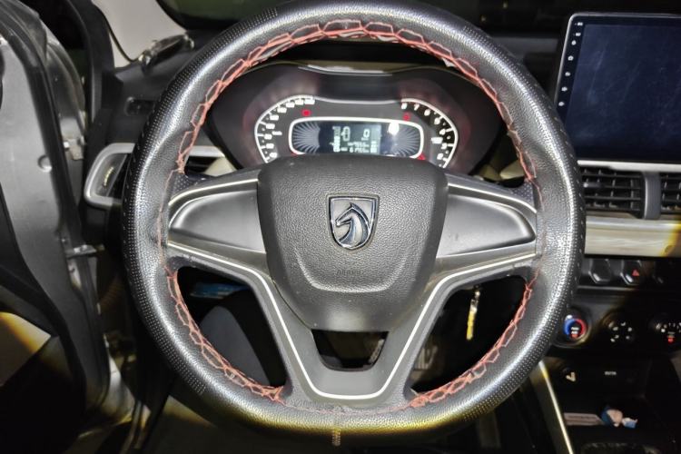 Used Baojun 510 2017 1.5L manual Comfort trim Steering Wheel