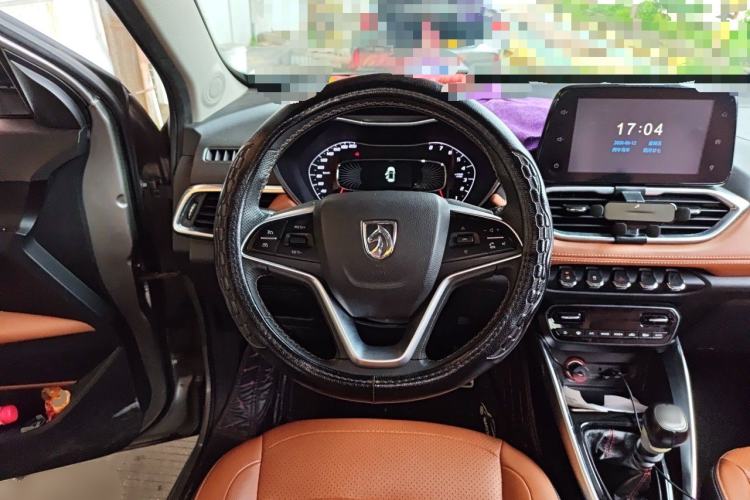 Used Baojun 510 2017 1.5L Manual Luxury Model Steering Wheel