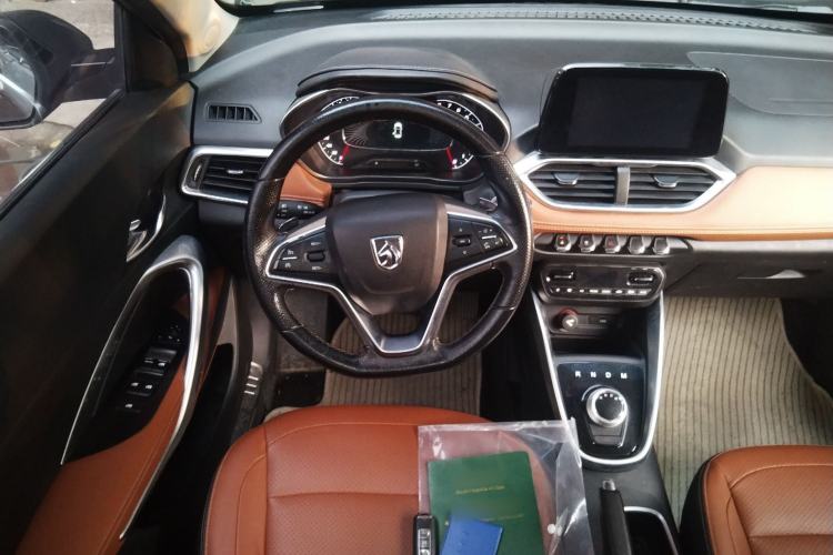 Used Baojun 510 2017 1.5L Automatic Luxury Model Steering Wheel