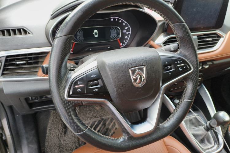 Used Baojun 510 2017 1.5L Manual Luxury Model Steering Wheel