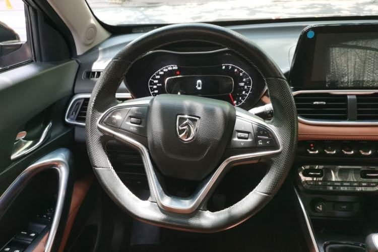Used Baojun 510 2017 1.5L Manual Luxury Model Steering Wheel