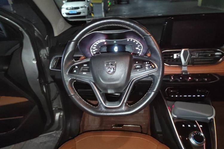 Used Baojun 510 2017 1.5L Automatic Luxury Model Steering Wheel