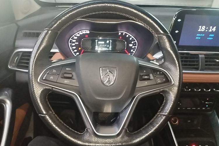 Used Baojun 510 2017 1.5L Automatic Luxury Model Steering Wheel