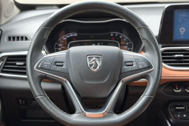 Used Baojun 510 2017 1.5L Automatic Luxury Model Steering Wheel