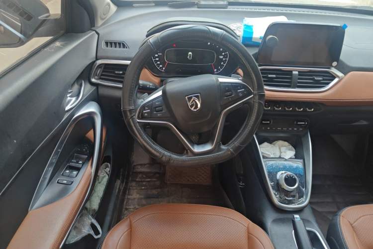Used Baojun 510 2017 1.5L Automatic Luxury Model Steering Wheel