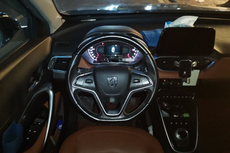 Used Baojun 510 2017 1.5L Automatic Luxury Model Steering Wheel