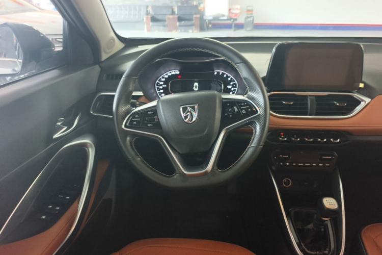 Used Baojun 510 2017 1.5L Manual Luxury Model Steering Wheel