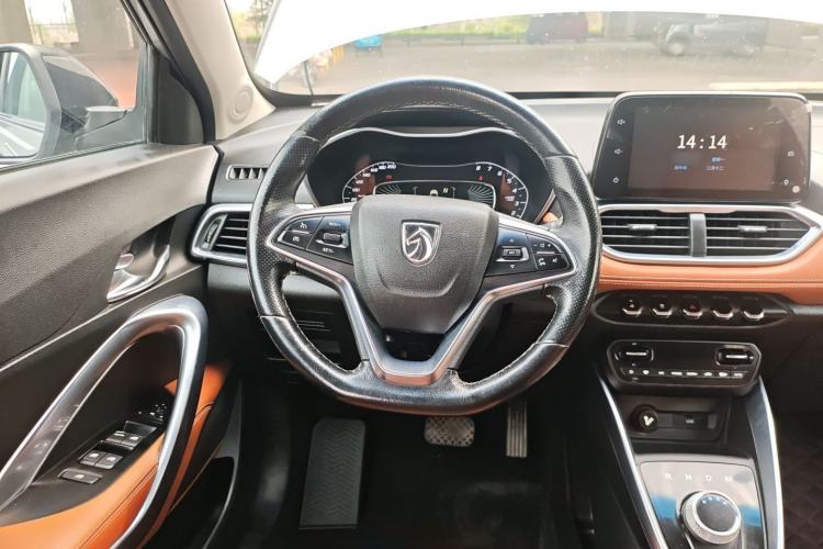 Used Baojun 510 2017 1.5L Automatic Luxury Model Steering Wheel