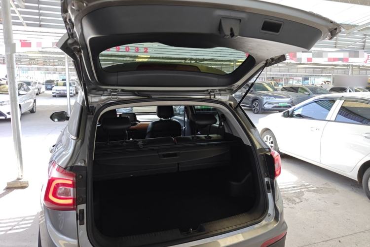 Used Baojun 510 2017 1.5L Manual Luxury Model Trunk