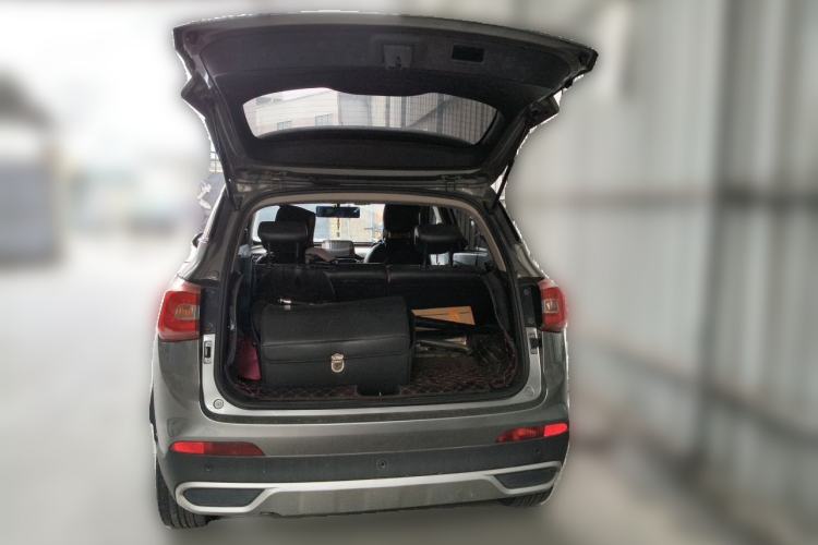 Used Baojun 510 2017 1.5L Automatic Luxury Model Trunk