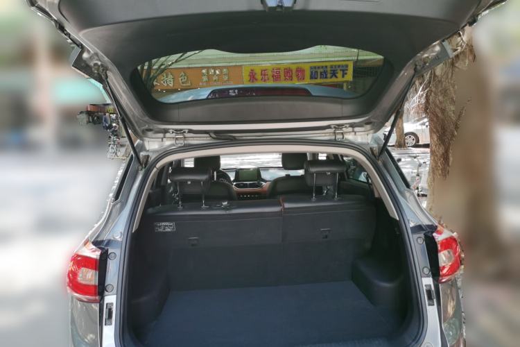 Used Baojun 510 2017 1.5L Manual Luxury Model Trunk