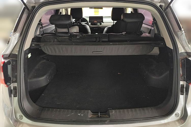 Used Baojun 510 2017 1.5L Manual Fashion Model Trunk
