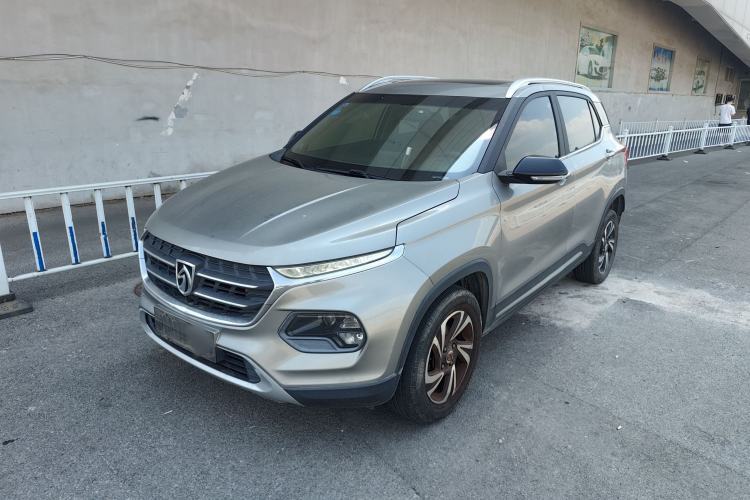 Ojetý Baojun 510 2017 1.5L Automatic Luxury Model Guazi used car, China used car export, Used car for sale, Used  cars, Cheapest cars for sale