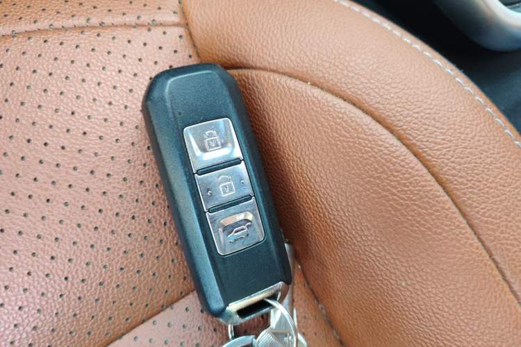 Used Baojun 510 2017 1.5L Automatic Luxury Model Vehicle Key