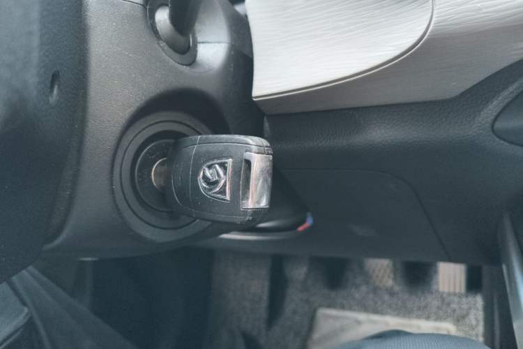 Used Baojun 510 2017 1.5L manual Comfort trim Vehicle Key