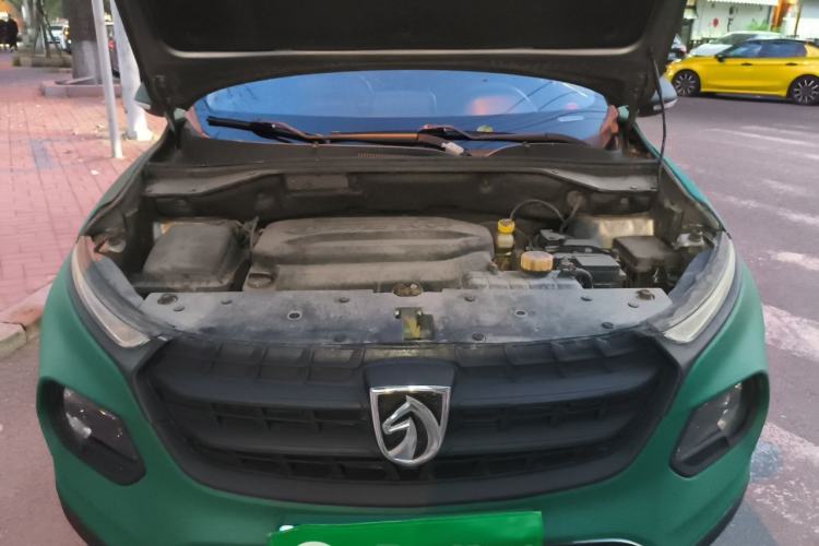 Used Baojun 510 2017 1.5L Manual Fashion Model Engine Bay