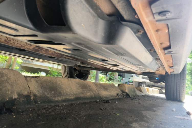 Used Baojun 510 2017 1.5L manual Comfort trim Chassis Front Left