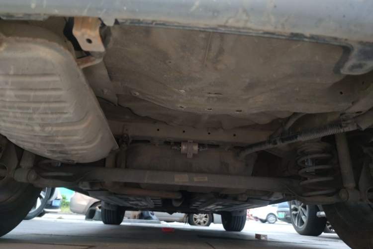 Used Baojun 510 2017 1.5L manual Comfort trim Chassis Rear