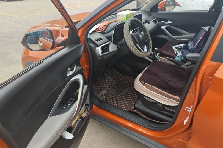 Used Baojun 510 2017 1.5L Manual Fashion Model Driver Seat